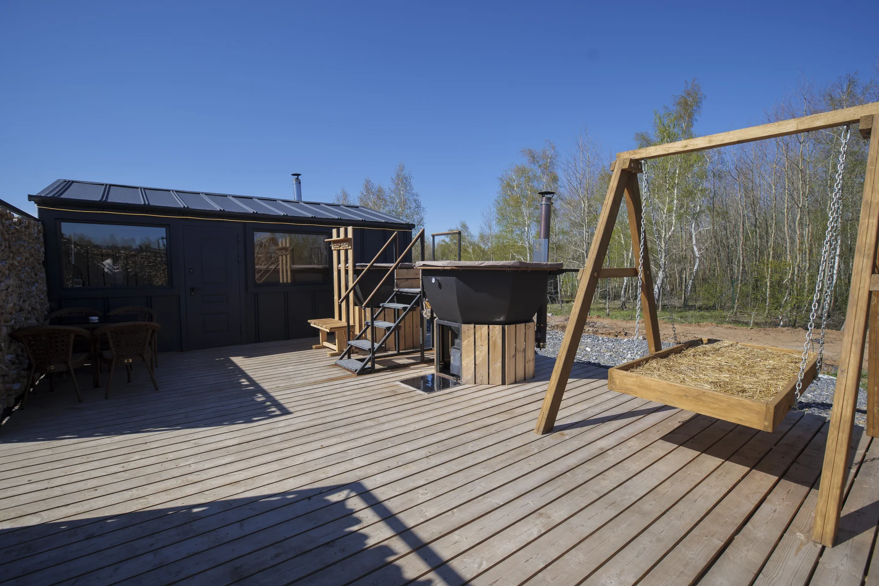 Отдельная панорамная баня Dara Resort с террасой и купелью